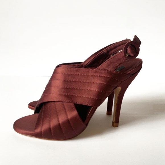 NWT ZARA QUILTED SATIN HEEL - Picture 3 of 9